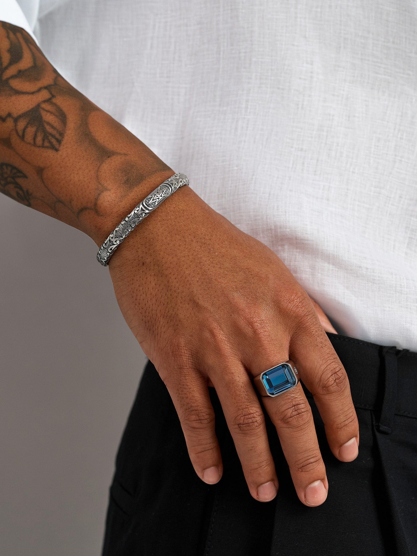 Vintage Cuff Bracelet in Silver