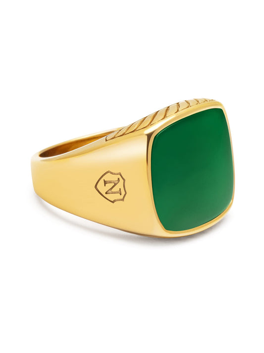 Gentleman's Gold Signet Ring with Green Agate