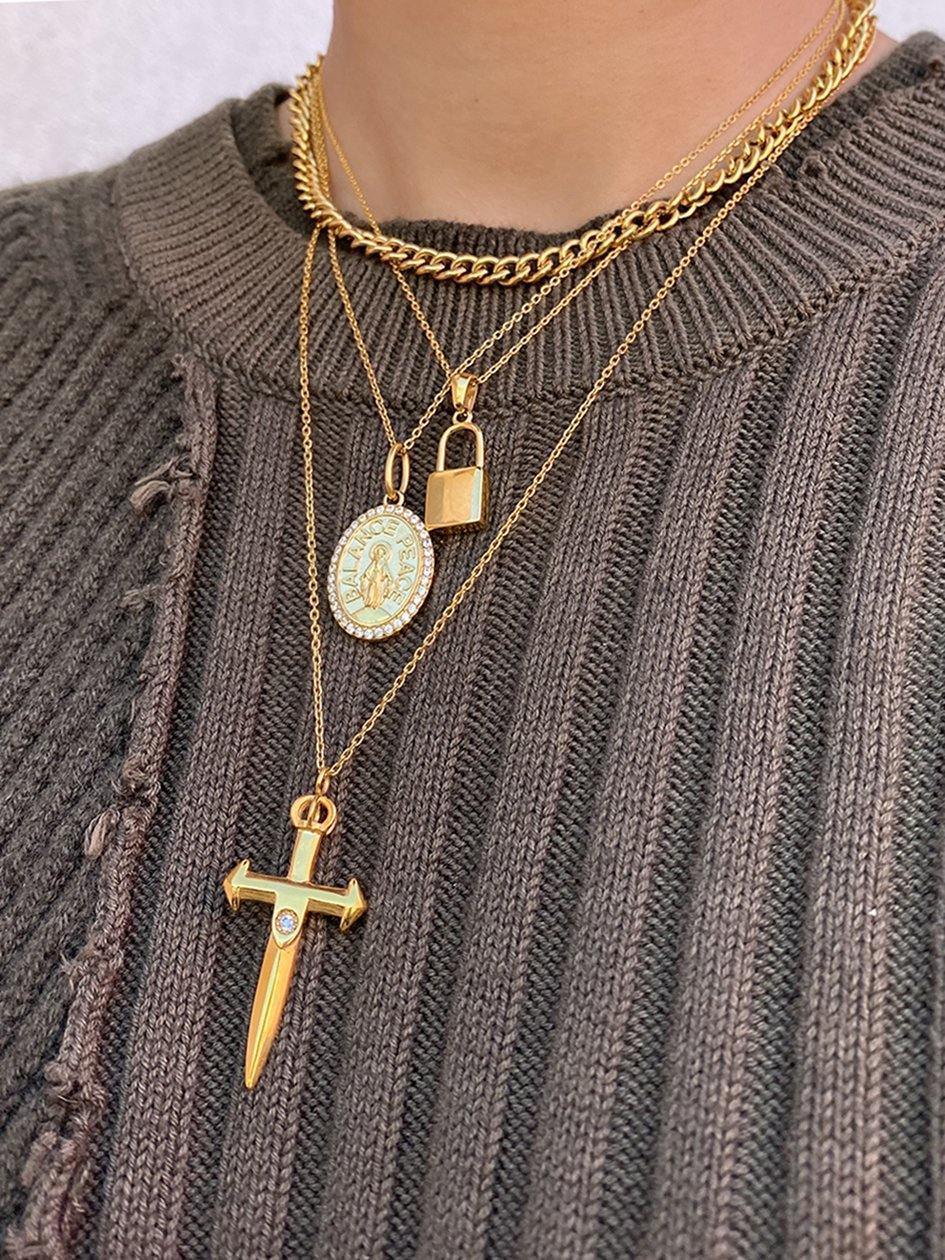 Lock Necklace in Gold