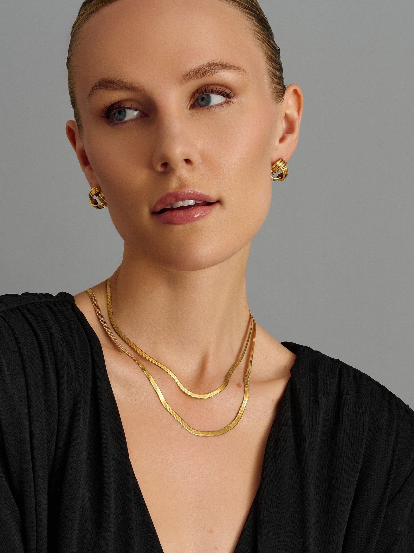 Snake Chain Necklace in Gold